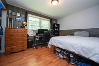 653 Moosehead Trail, Newport, ME 04953