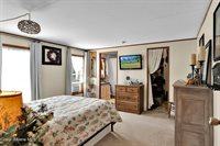 110 Appaloosa Rd, Moyie Springs, ID 83845