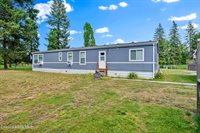 110 Appaloosa Rd, Moyie Springs, ID 83845