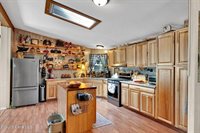 110 Appaloosa Rd, Moyie Springs, ID 83845