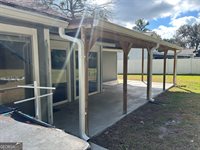 58 Deals Circle South, Woodbine, GA 31569