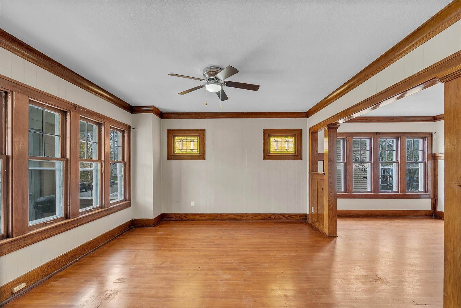 1221 South 24th St, Milwaukee, WI 53204