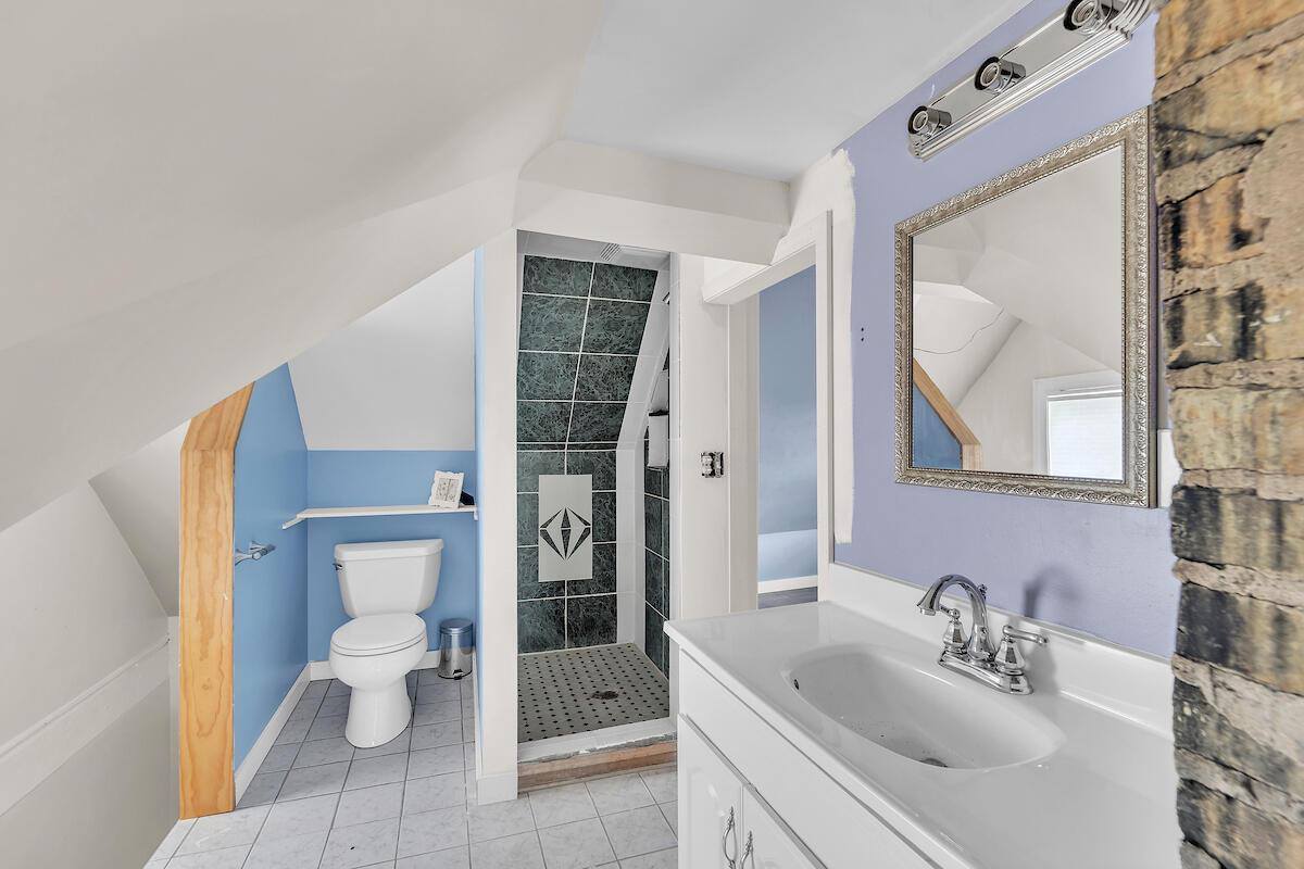 3006 W Orchard STREET, Milwaukee, WI 53215