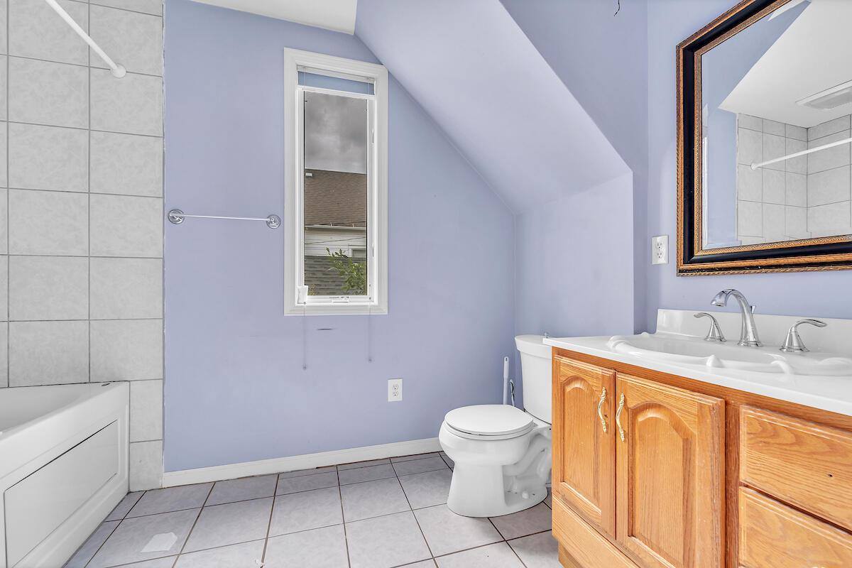 3006 W Orchard STREET, Milwaukee, WI 53215