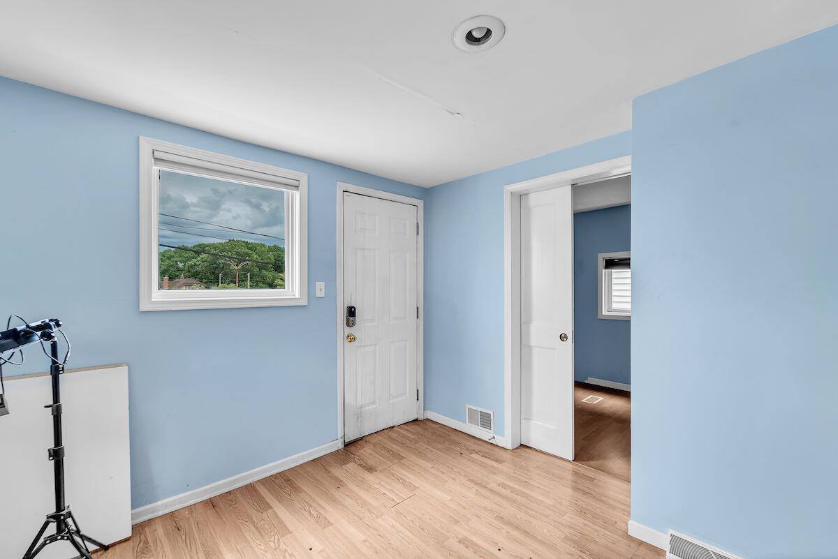 3006 W Orchard STREET, Milwaukee, WI 53215