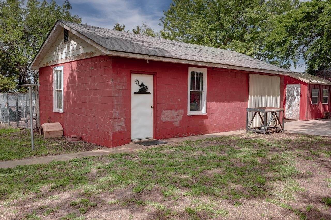 20984 291st Rd, Dexter, KS 67038