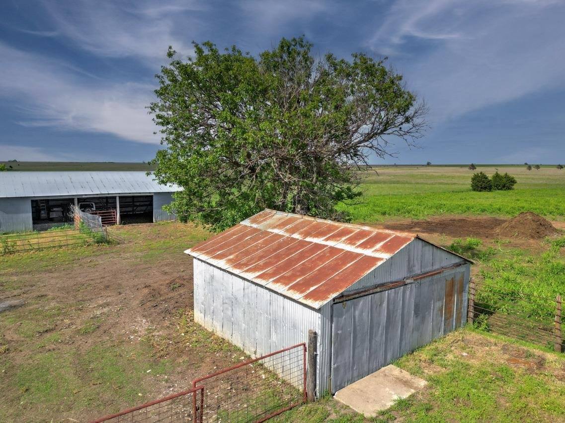 20984 291st Rd, Dexter, KS 67038