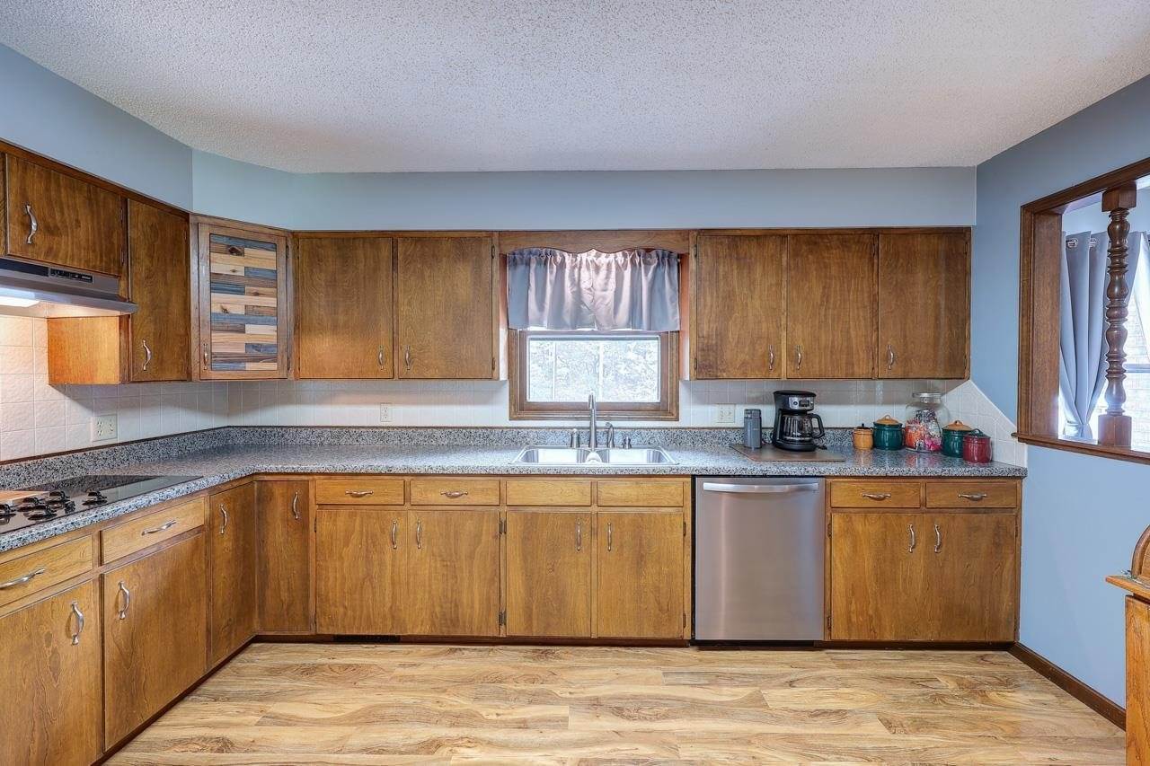 20984 291st Rd, Dexter, KS 67038