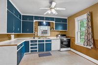 906 S Ash Avenue, Marshfield, WI 54449