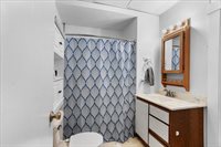 906 S Ash Avenue, Marshfield, WI 54449