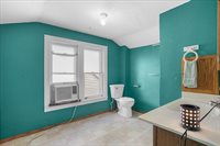 906 S Ash Avenue, Marshfield, WI 54449