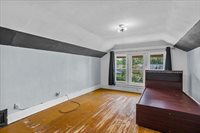 906 S Ash Avenue, Marshfield, WI 54449