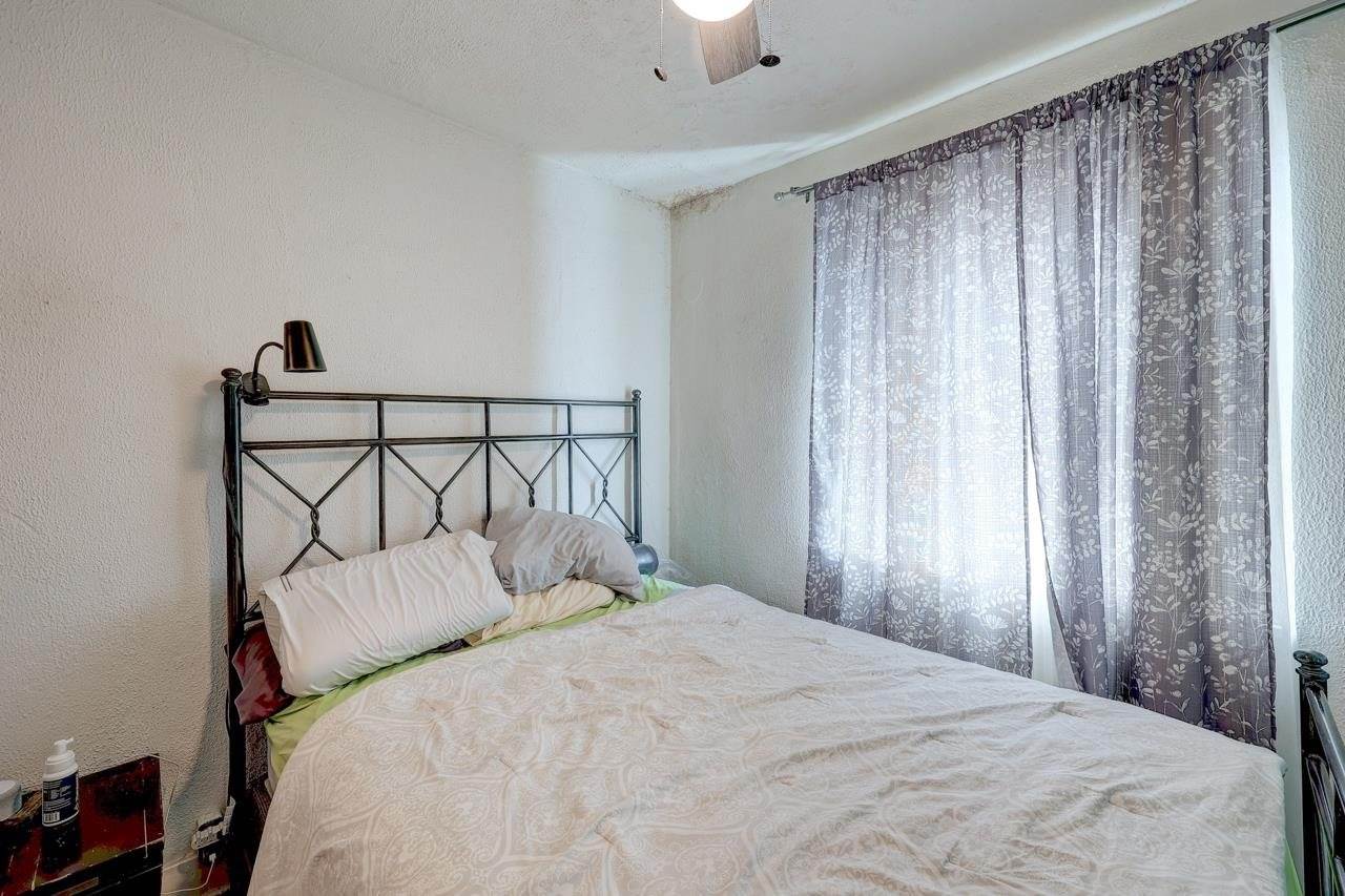 107 East 7th Ave, Winfield, KS 67156