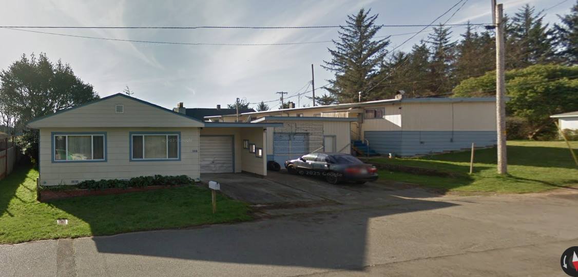 115 E Hoover Ave, Crescent City, CA 95531
