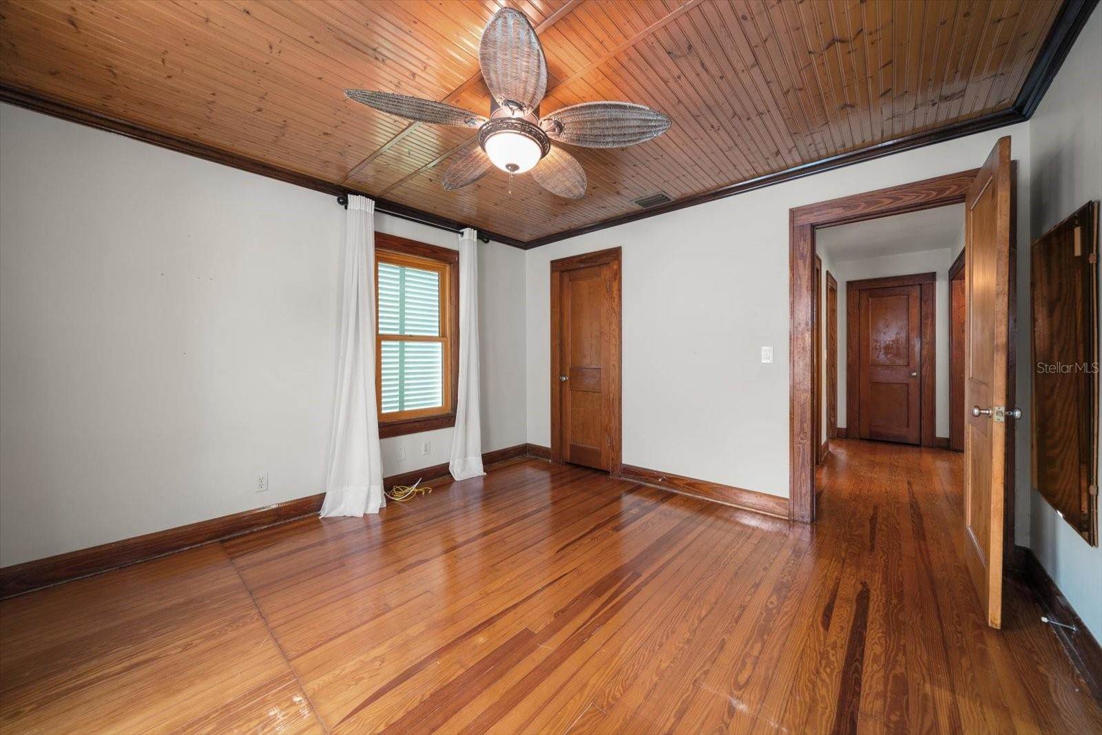 2825 Clinton Street South, Gulfport, FL 33707