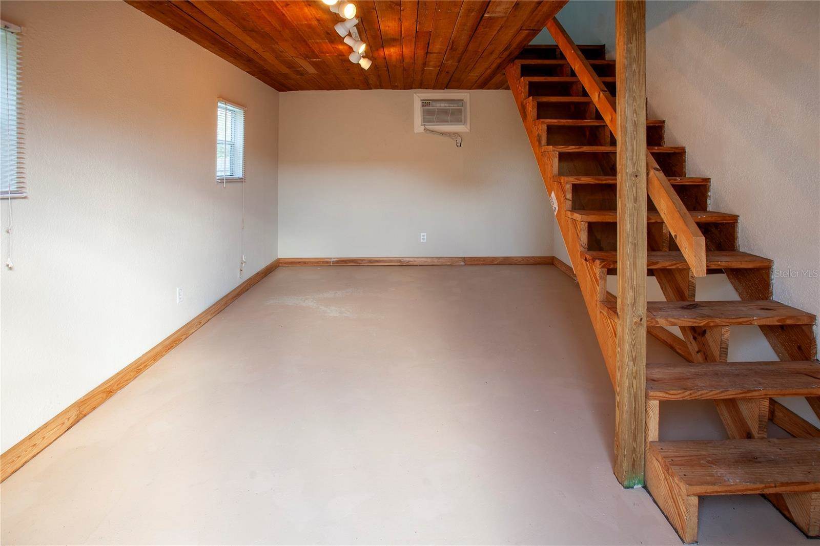 10299 62ND Terrace, Seminole, FL 33772