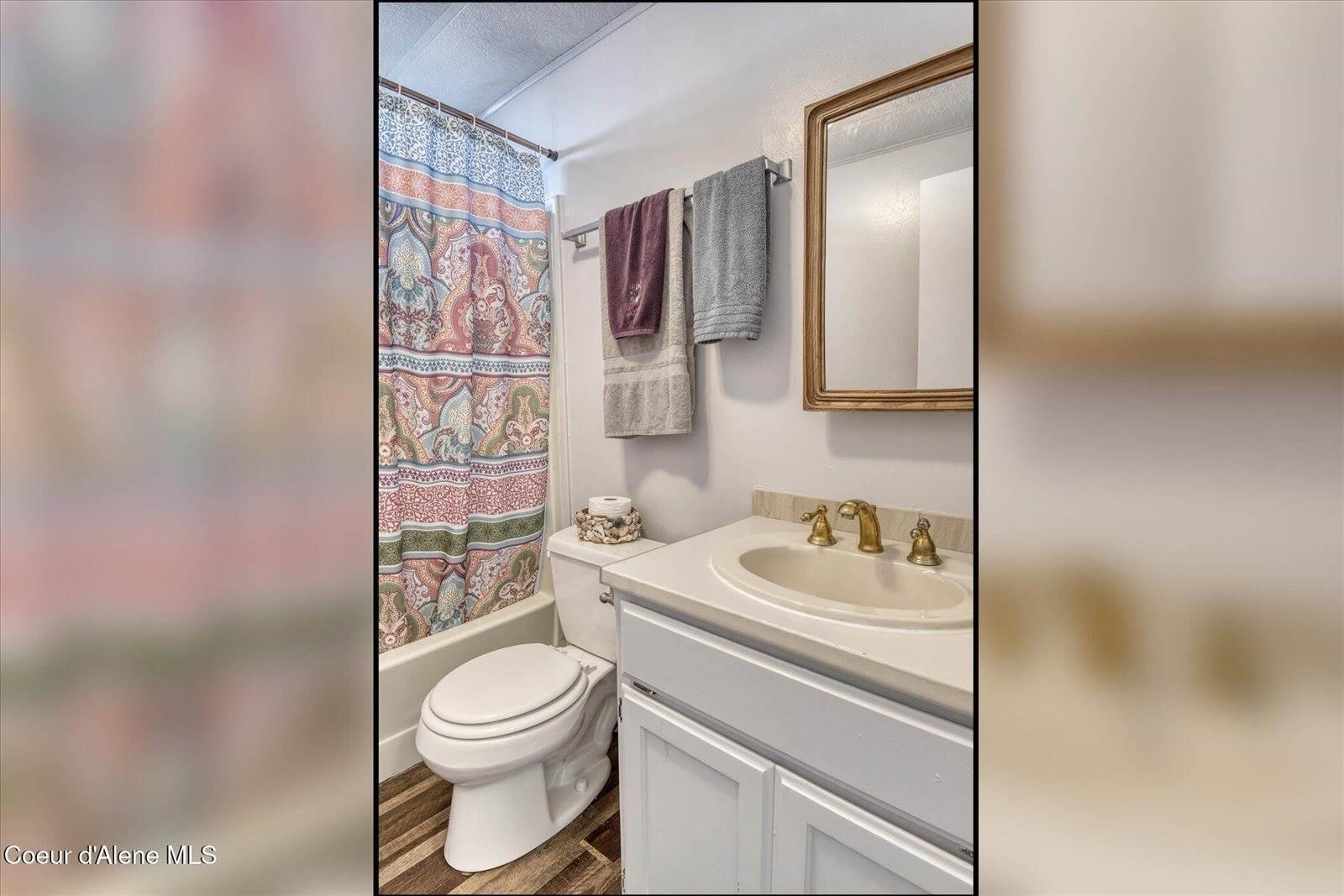 2811 North Carriage Ct, Coeur d'Alene, ID 83814