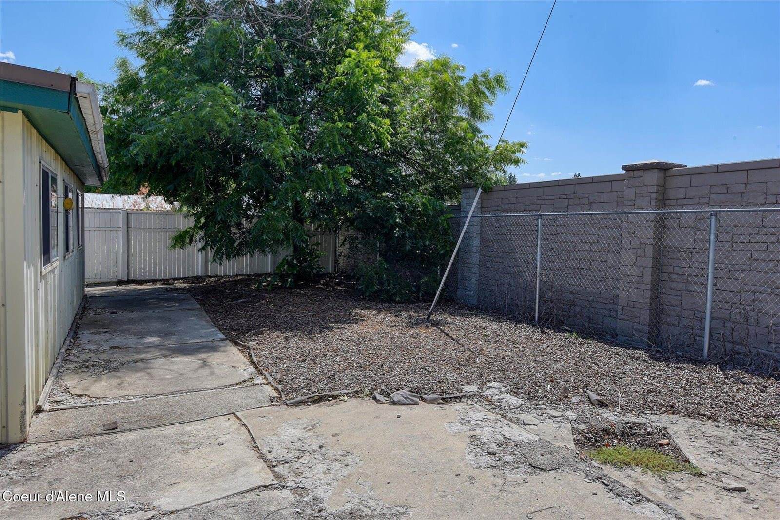 2811 North Carriage Ct, Coeur d'Alene, ID 83814