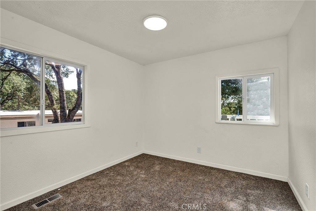 3760 Pine Ave, Clearlake, CA 95422