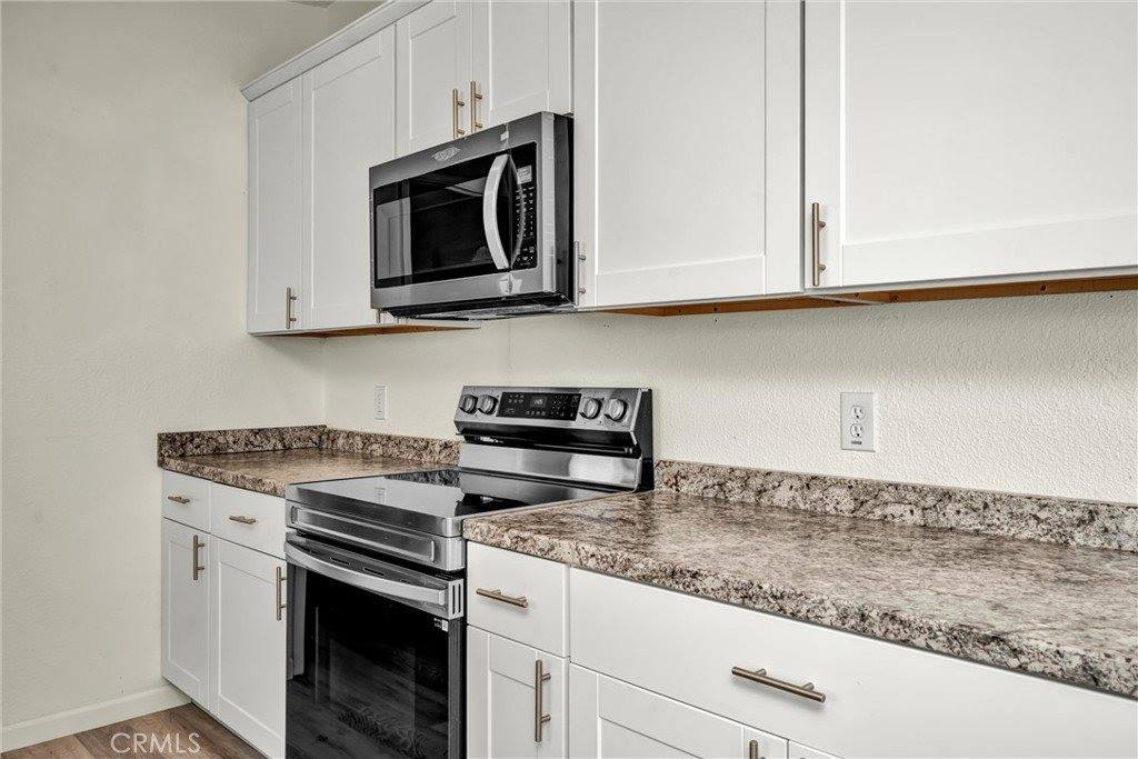 3760 Pine Ave, Clearlake, CA 95422