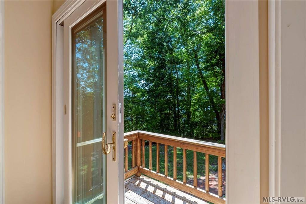 143 Cabin Point Rd, Littleton, NC 27850