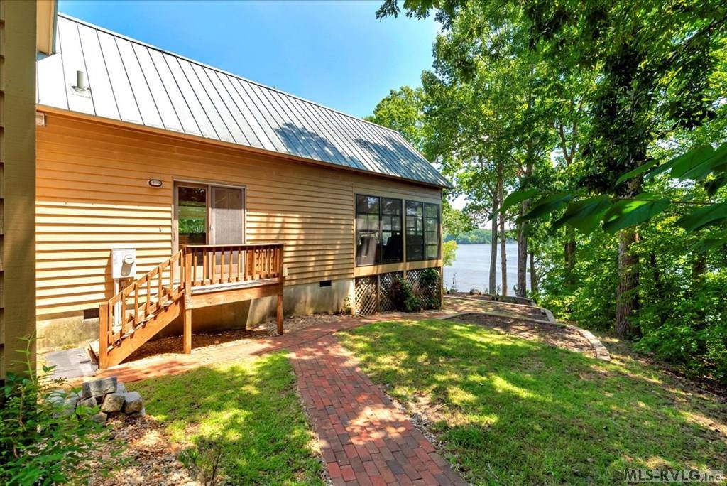 143 Cabin Point Rd, Littleton, NC 27850
