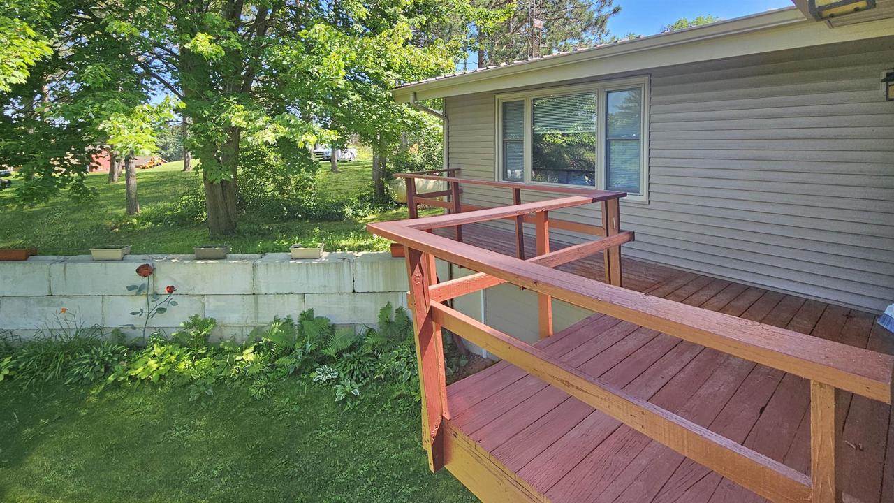 S810A Goldfinch Court, La Valle, WI 53941