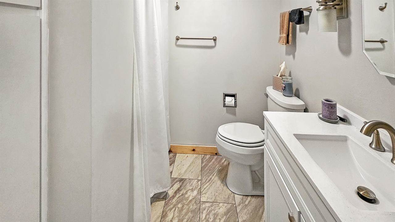 S810A Goldfinch Court, La Valle, WI 53941