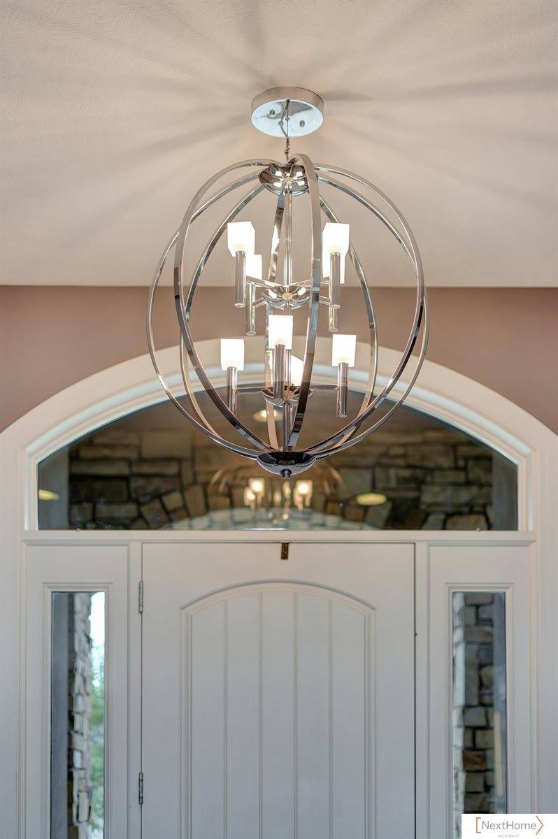 3211 West Covered Bridge Drive, Lincoln, NE 68523