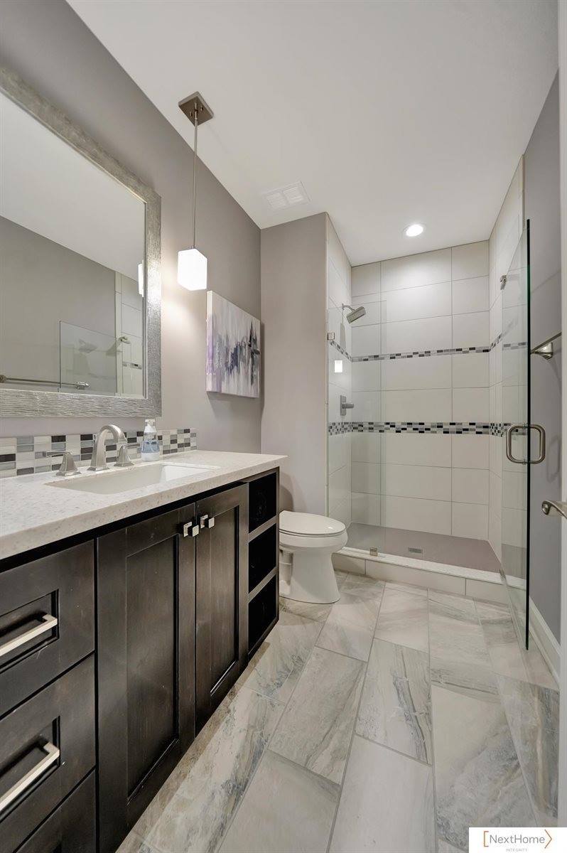 3211 West Covered Bridge Drive, Lincoln, NE 68523