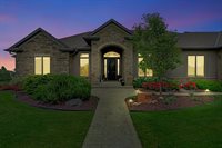 3211 West Covered Bridge Drive, Lincoln, NE 68523