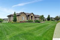 3211 West Covered Bridge Drive, Lincoln, NE 68523