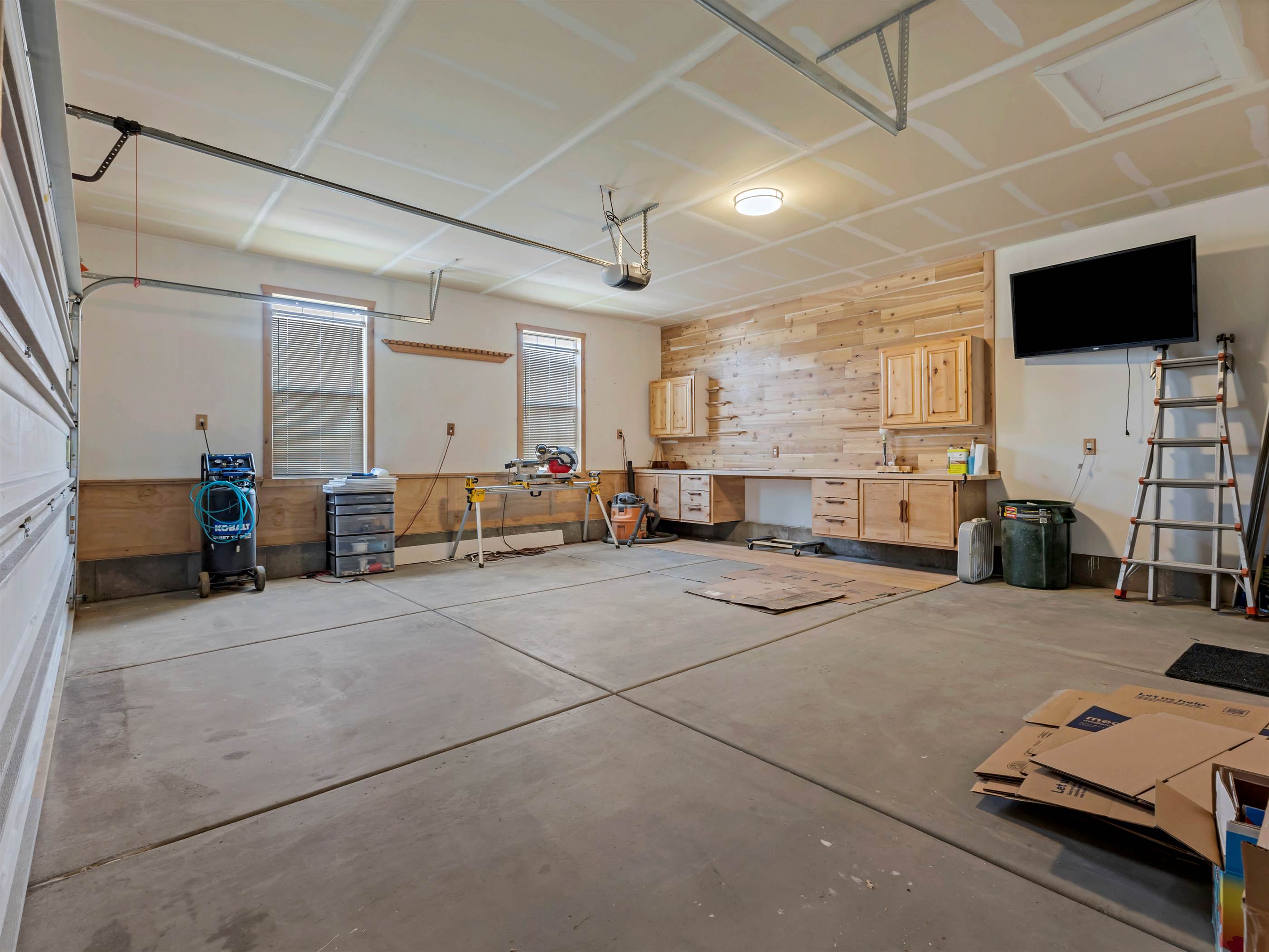 859 West 1050 South, Springville, UT 84663