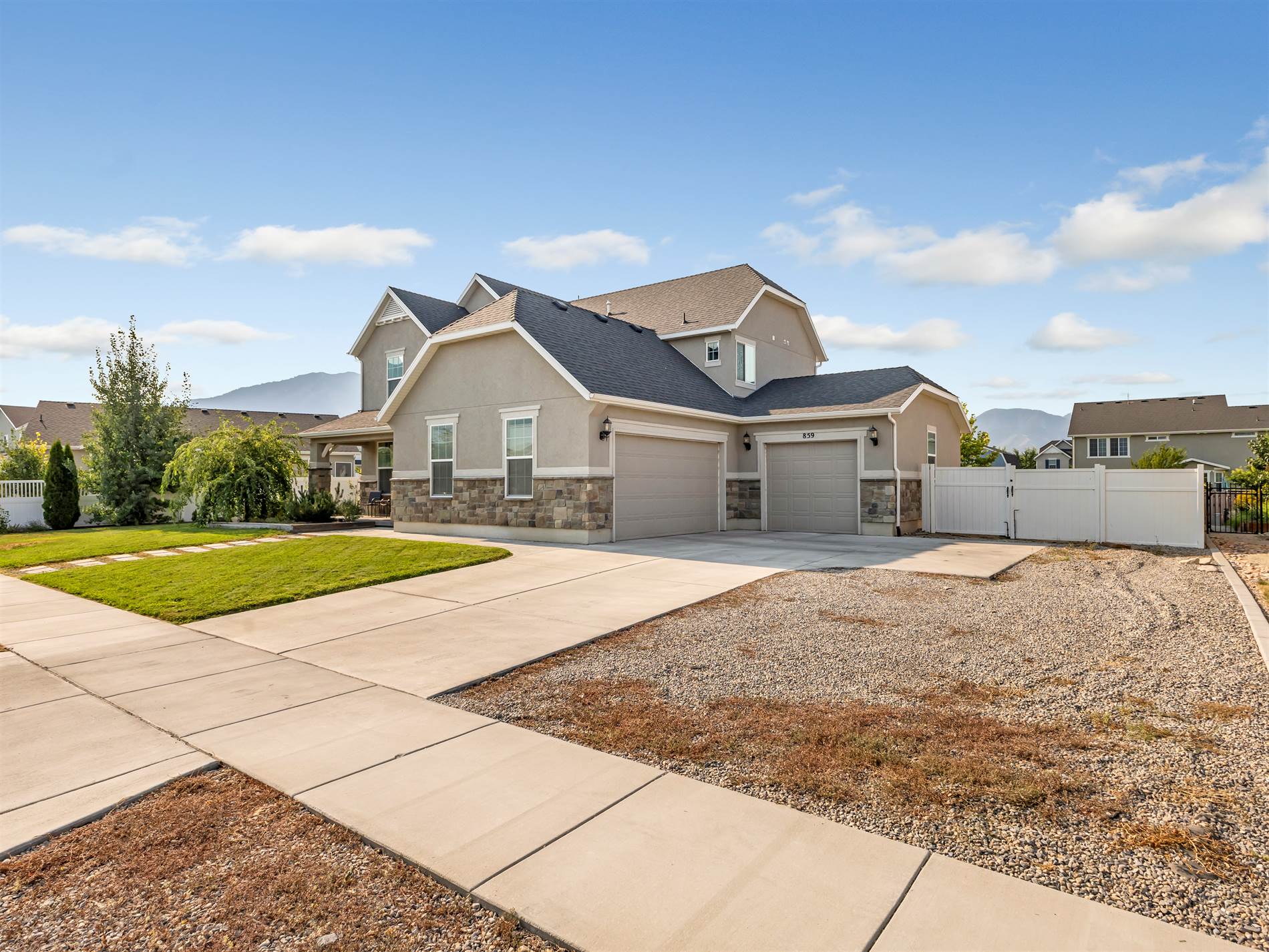 859 West 1050 South, Springville, UT 84663
