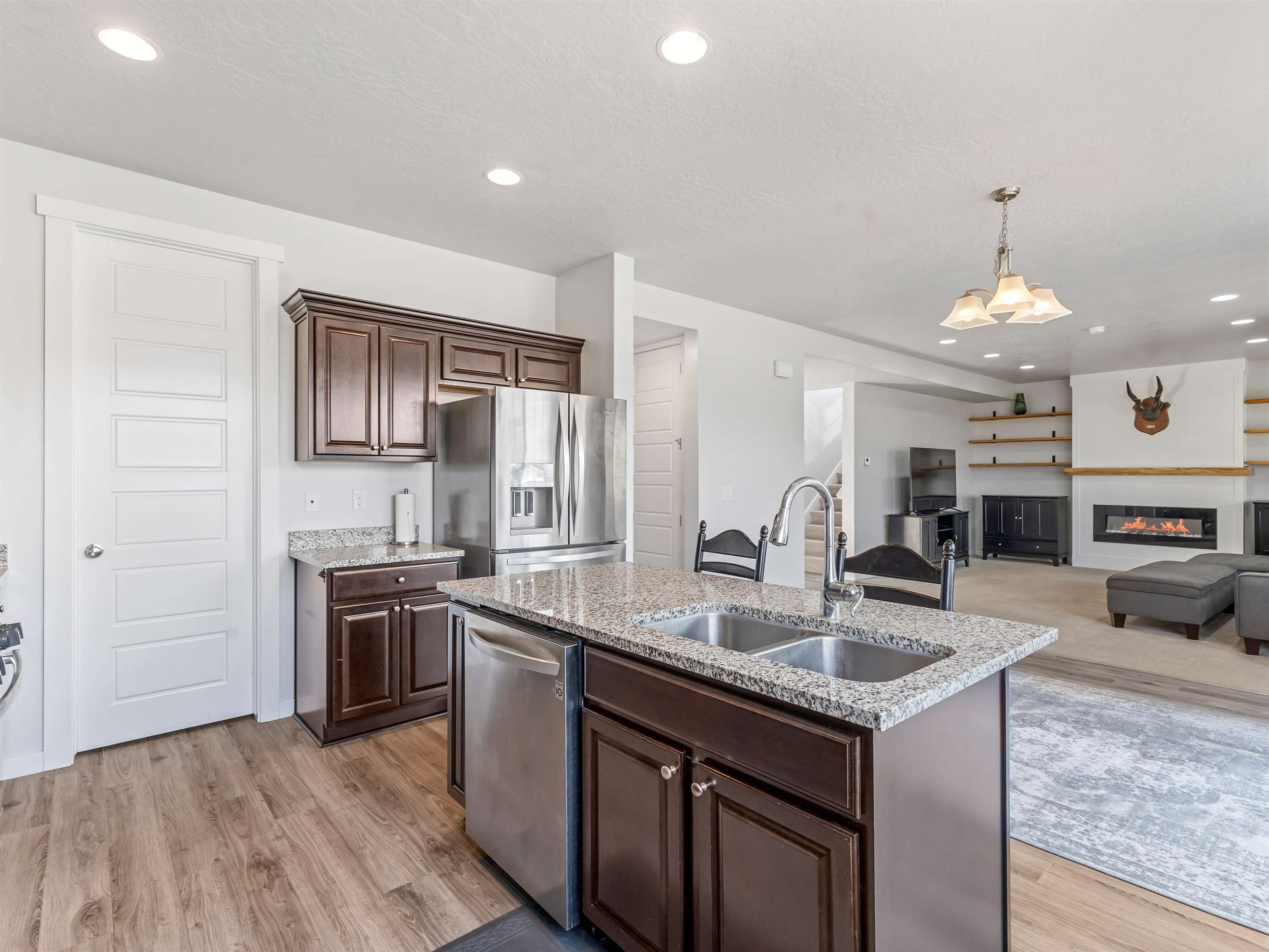 859 West 1050 South, Springville, UT 84663