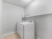 859 West 1050 South, Springville, UT 84663