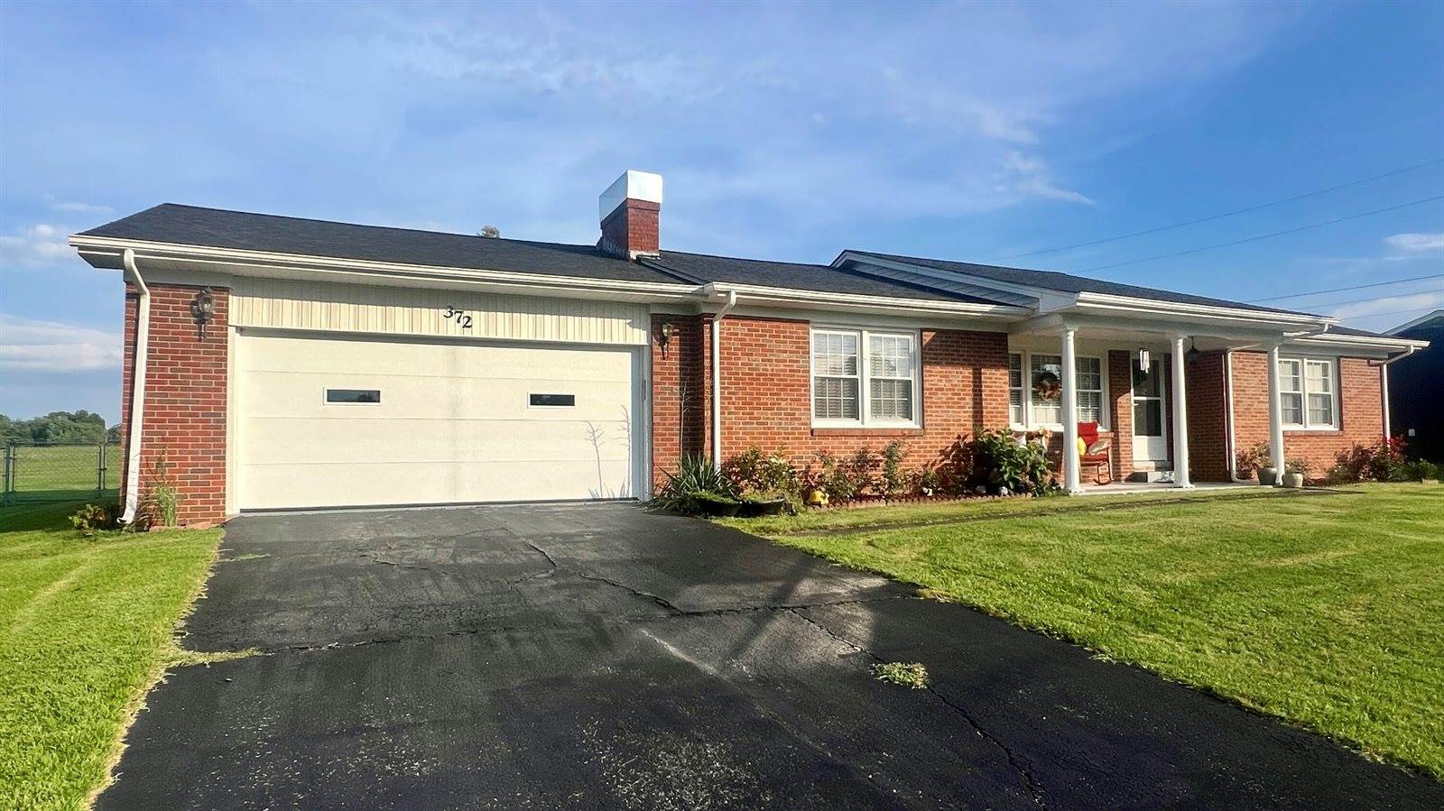 372 Southland Drive, London, KY 40744