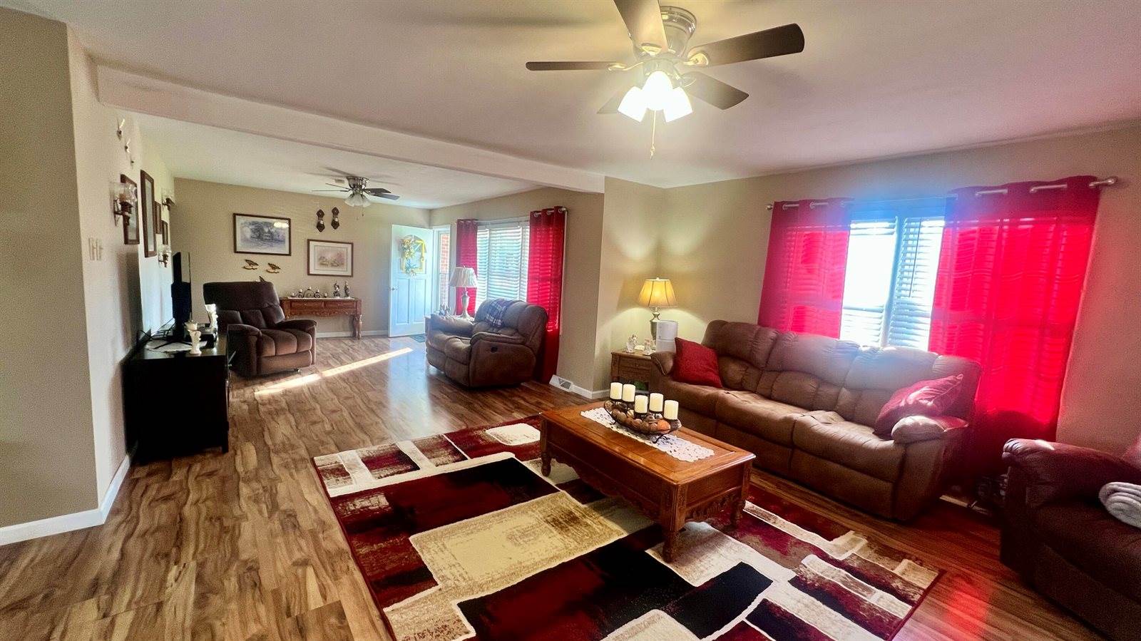 372 Southland Drive, London, KY 40744