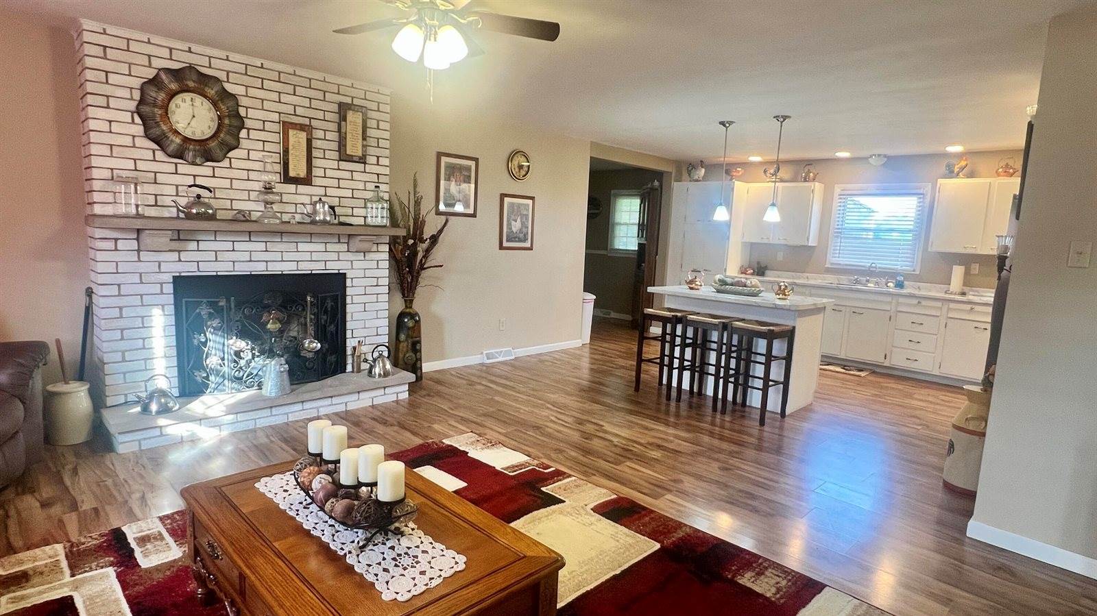 372 Southland Drive, London, KY 40744