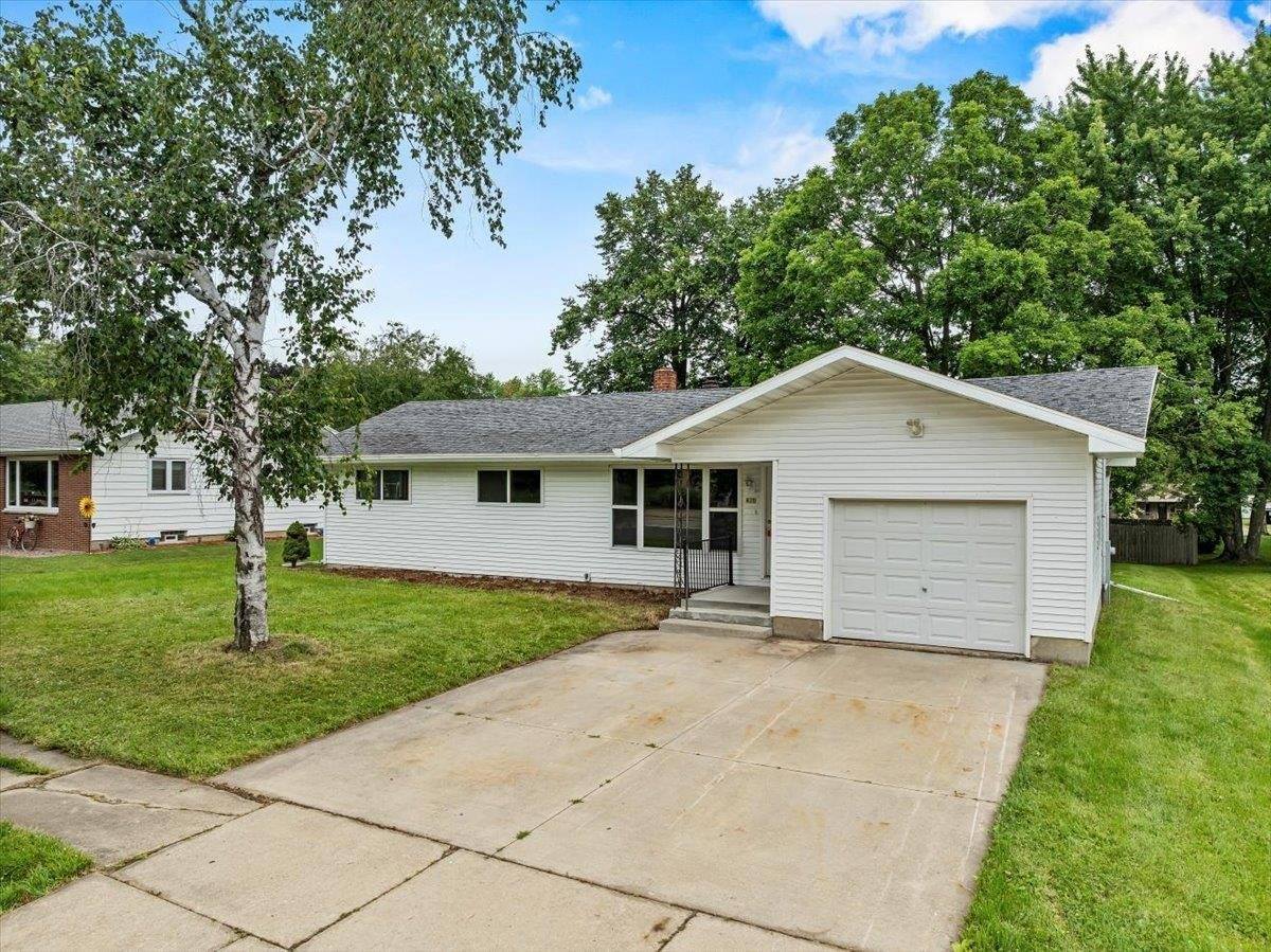 417 E Franklin Street, Marshfield, WI 54449