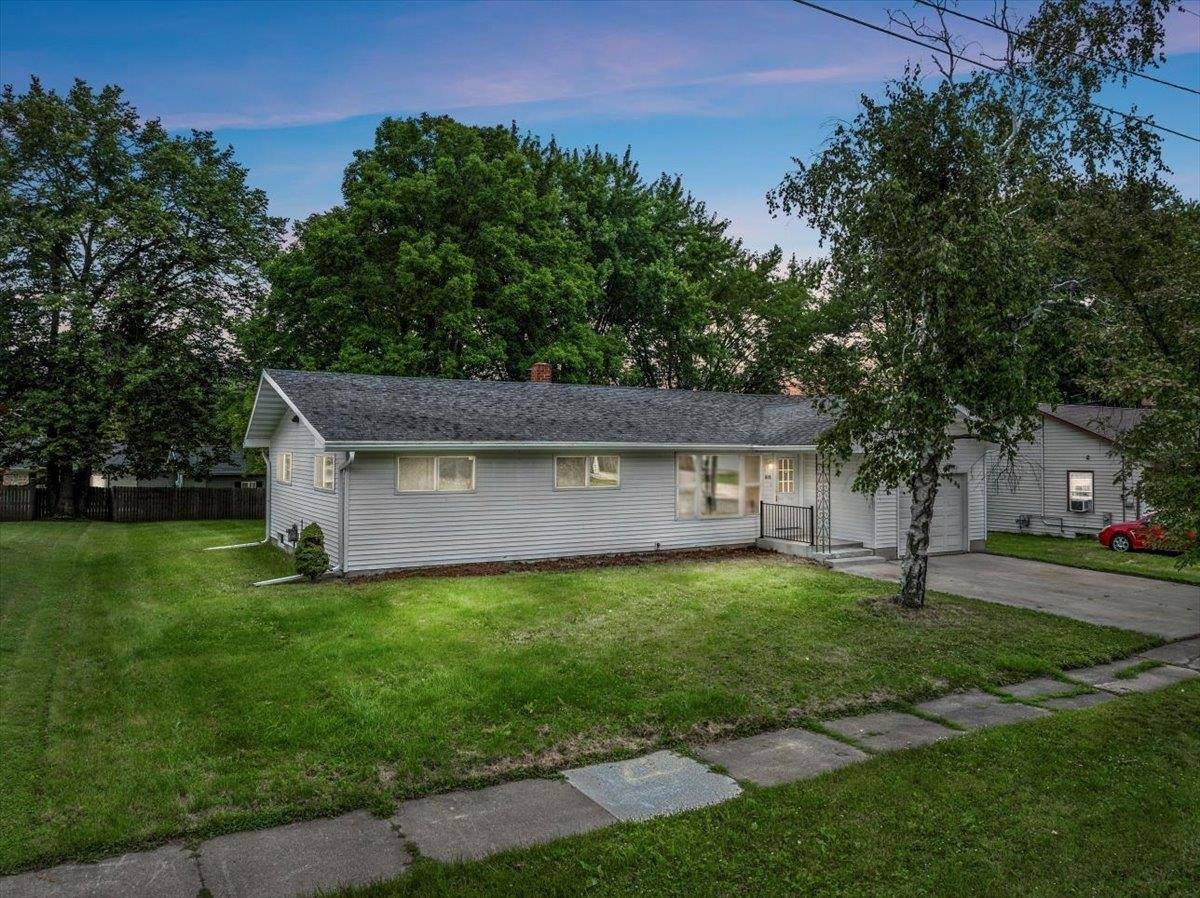 417 E Franklin Street, Marshfield, WI 54449