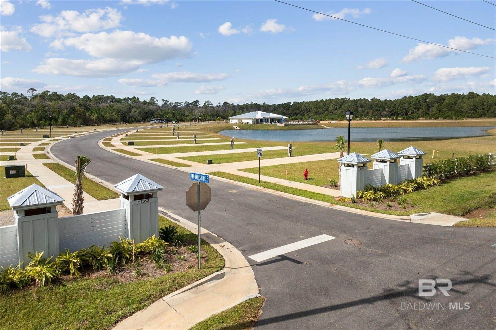 22353 Twin Lakes Circle, Gulf Shores, AL 36542