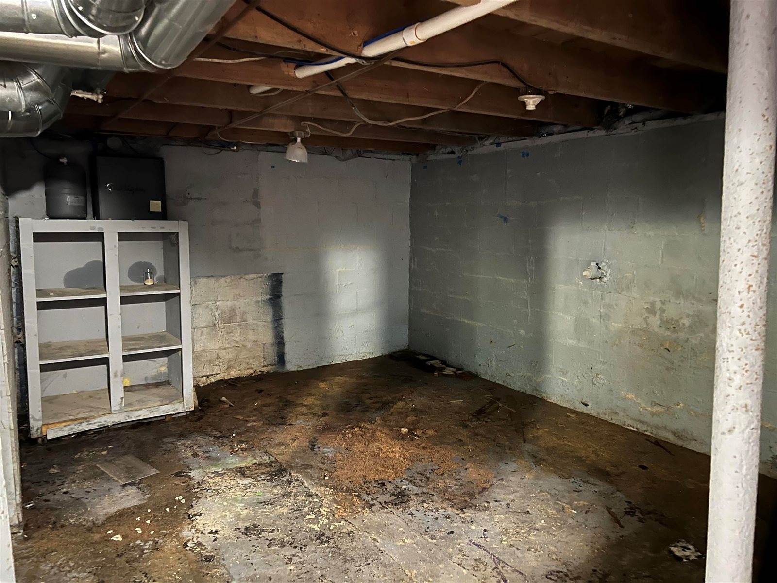 4034 N Eastman Road, Midland, MI 48642