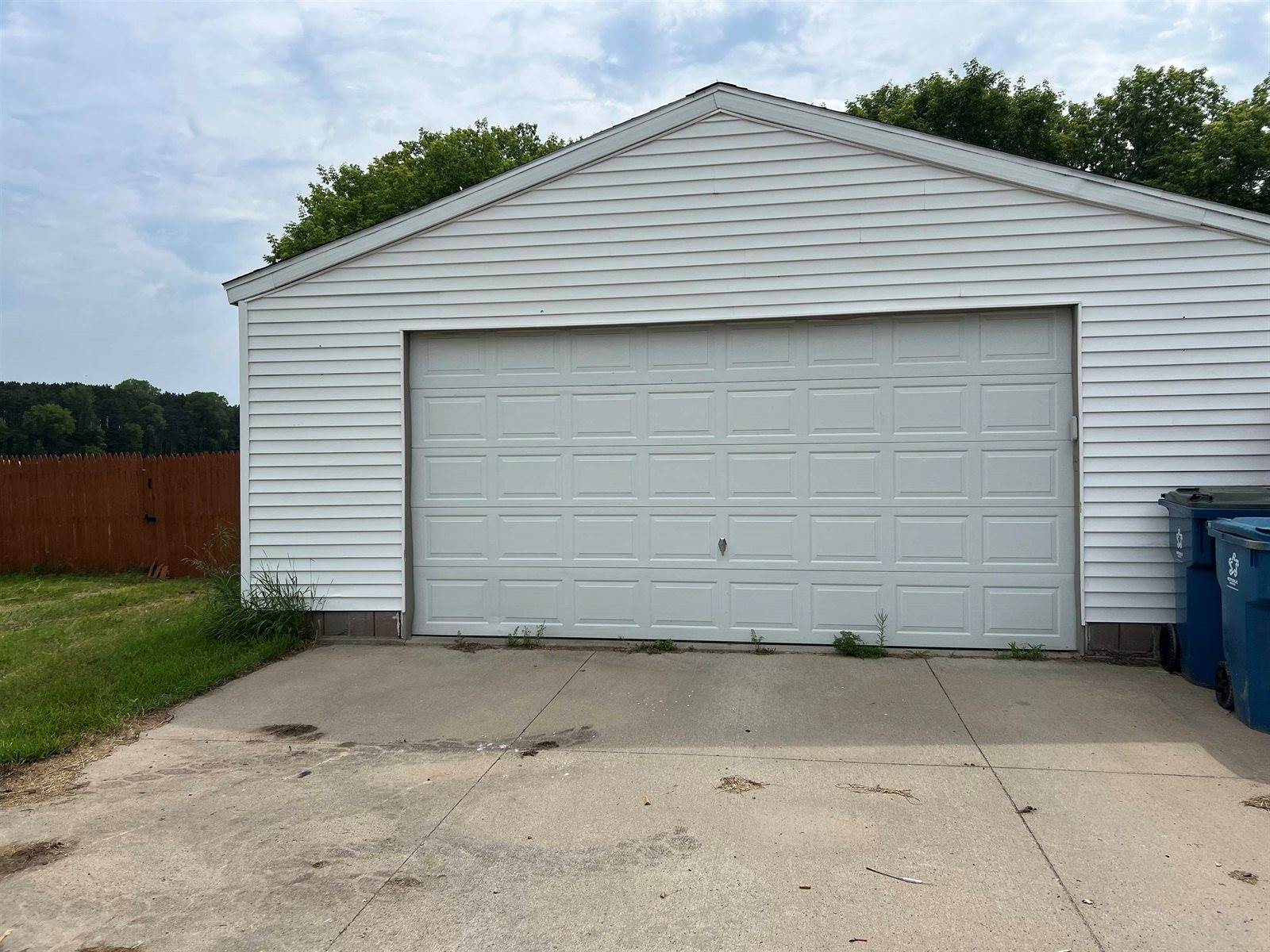 4034 N Eastman Road, Midland, MI 48642