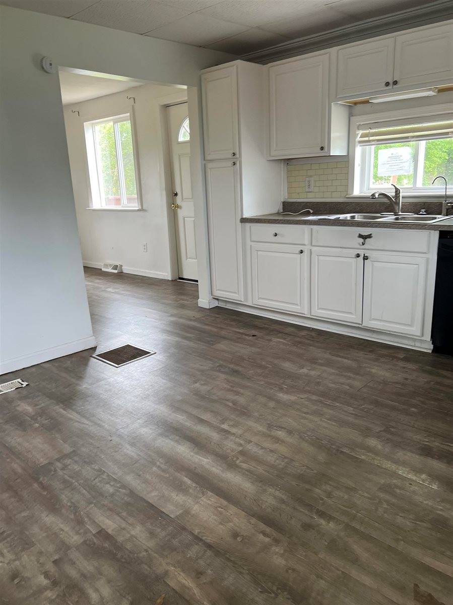 4034 N Eastman Road, Midland, MI 48642