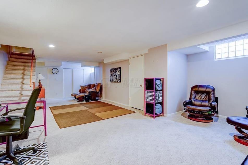 1585 South Roosevelt Avenue, Columbus, OH 43209