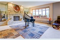 1585 South Roosevelt Avenue, Columbus, OH 43209