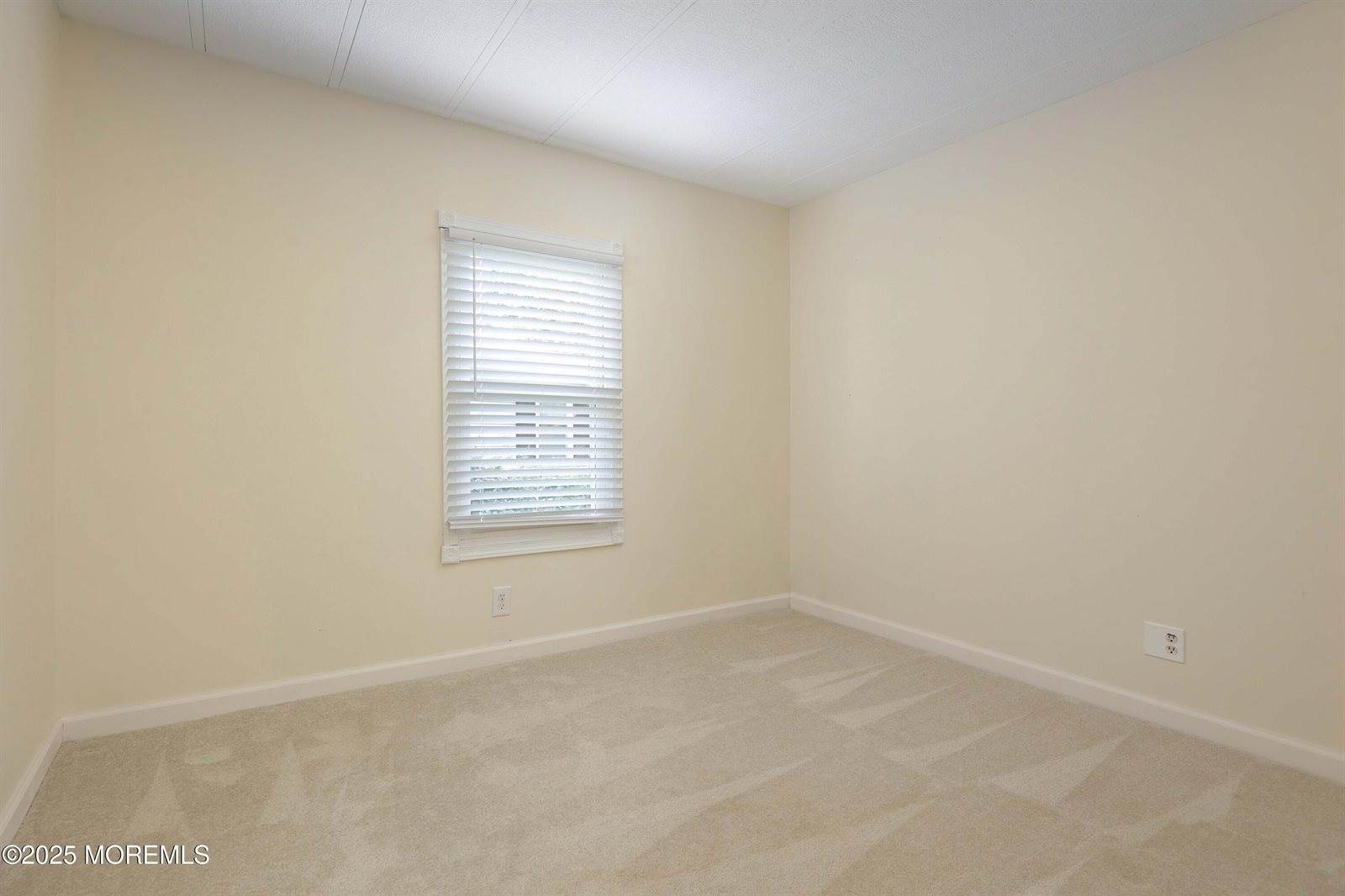 15 Cedar Court, Manalapan, NJ 07726