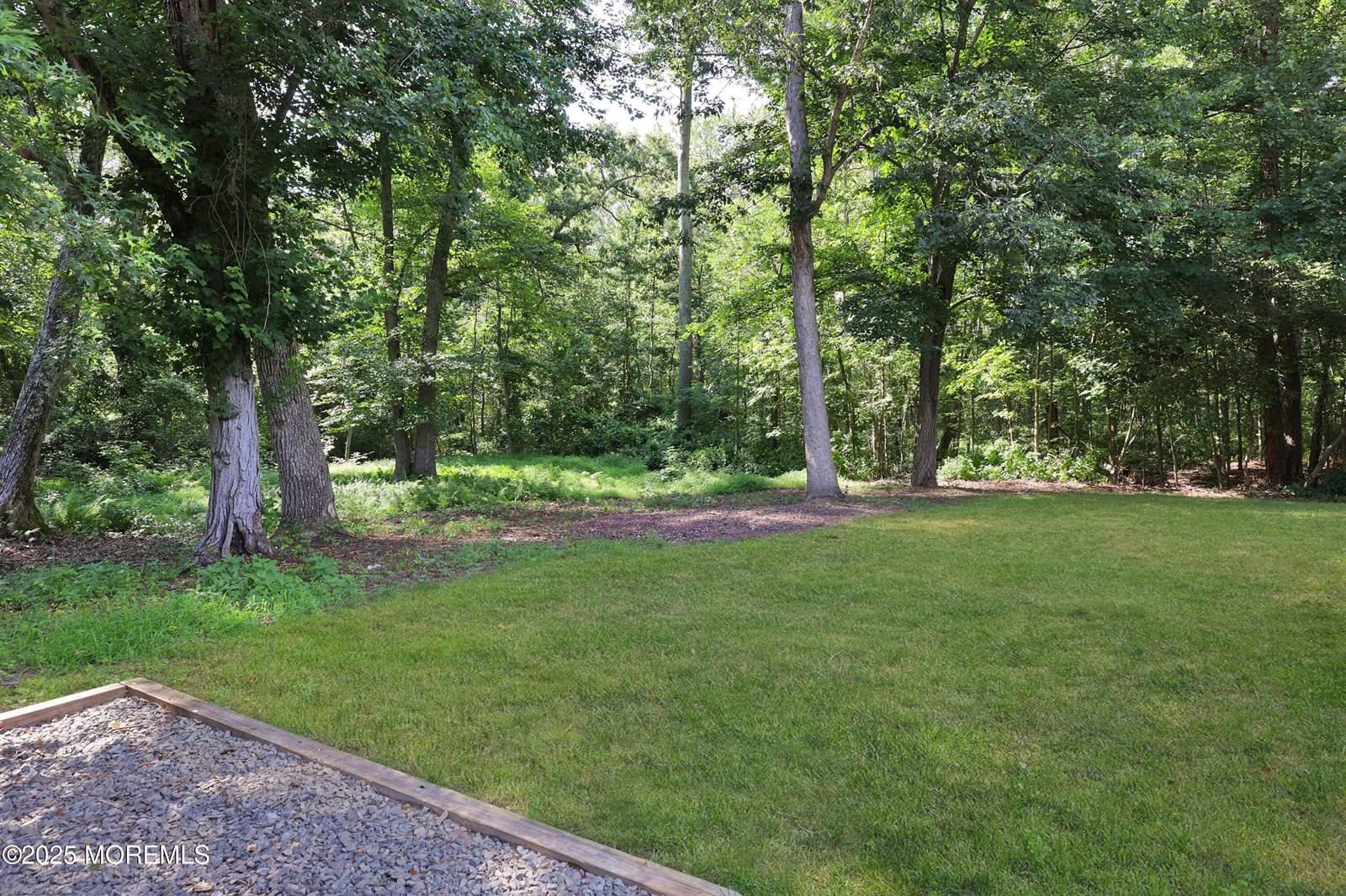 15 Cedar Court, Manalapan, NJ 07726