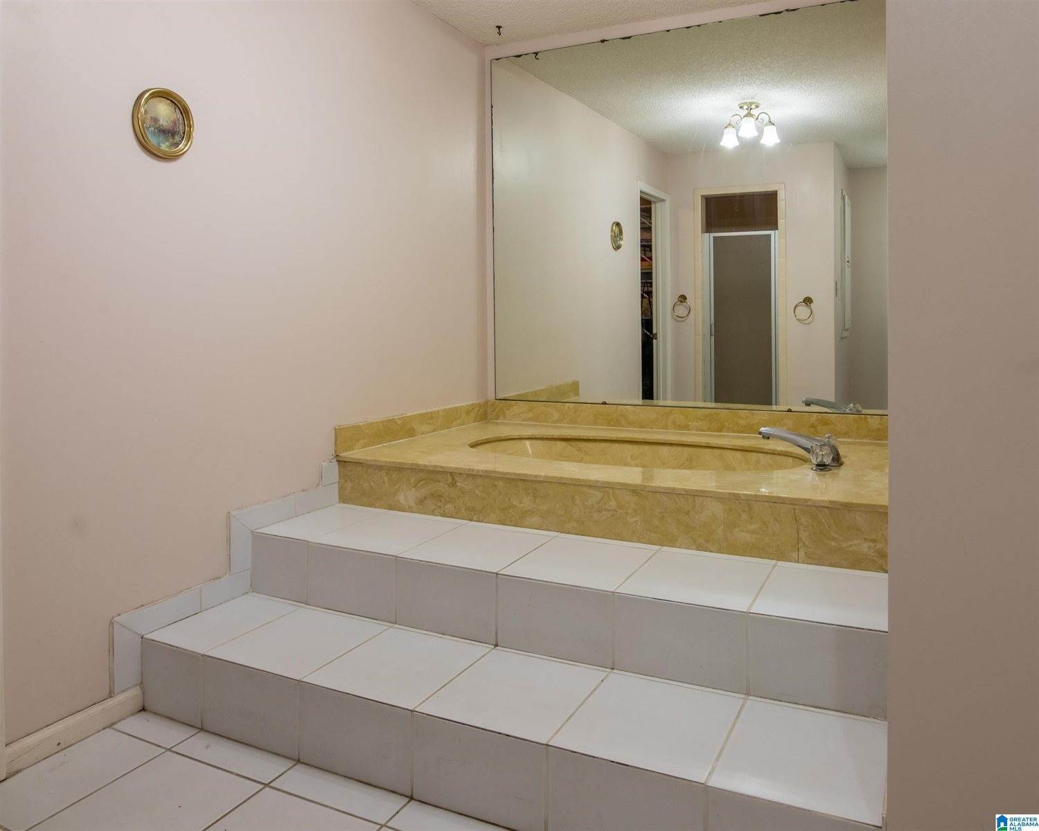 1305 6th Way, Pleasant Grove, AL 35127